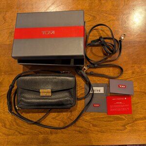 Tumi Larkin SLG Stockton Phone Wallet w/Box and Tags - Black and Gold